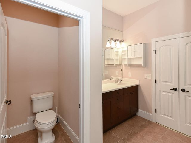 242 Hales Wood Road, Chapel Hill, NC 27517