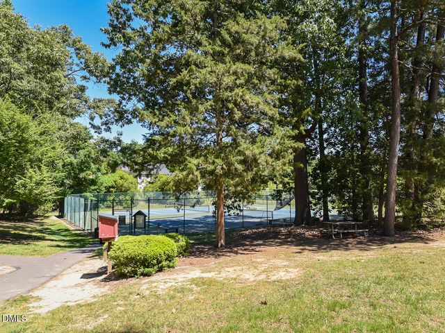 242 Hales Wood Road, Chapel Hill, NC 27517