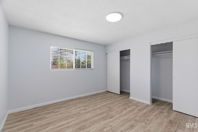 1001 White Lane, Bakersfield, CA 93307