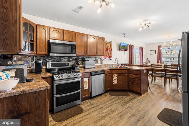 424 CAROLINE LN, Millville, NJ 08332