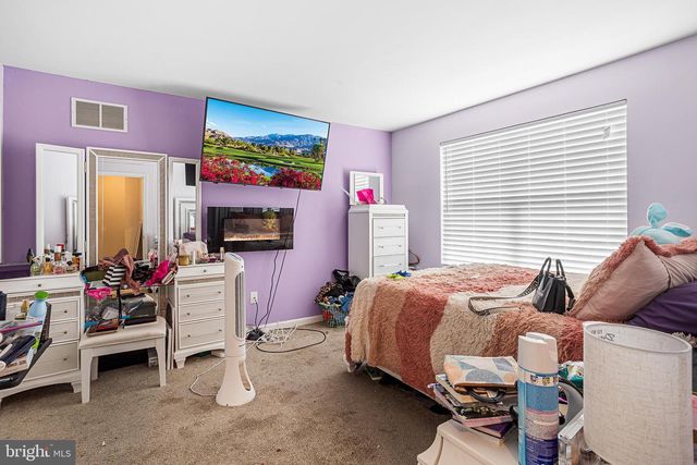424 CAROLINE LN, Millville, NJ 08332