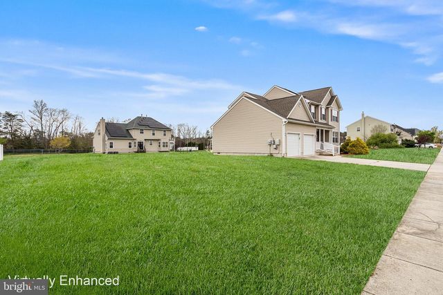 424 CAROLINE LN, Millville, NJ 08332