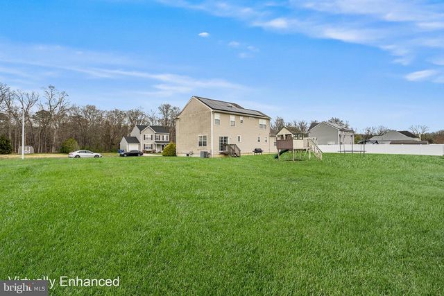 424 CAROLINE LN, Millville, NJ 08332