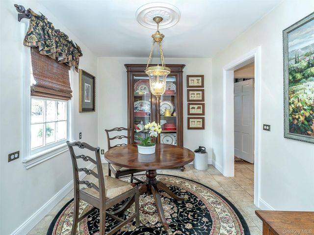 3 Duke Place, Glen Cove, NY 11542