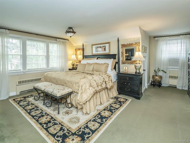 3 Duke Place, Glen Cove, NY 11542