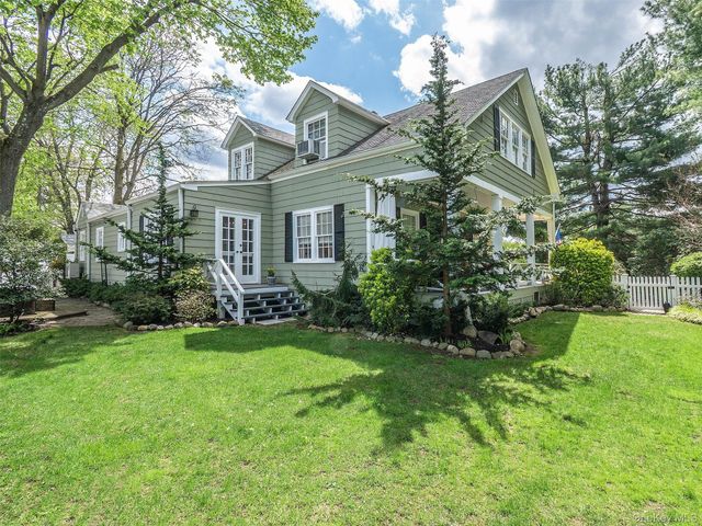 3 Duke Place, Glen Cove, NY 11542