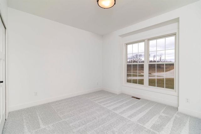 7538 Brunswick Drive, Washington Twp, MI 48095