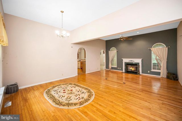 319 RICHLAND RD, Fredericksburg, VA 22406