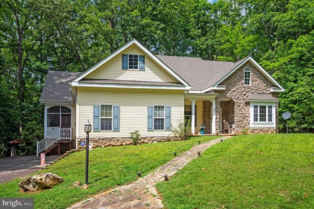 319 RICHLAND RD, Fredericksburg, VA 22406