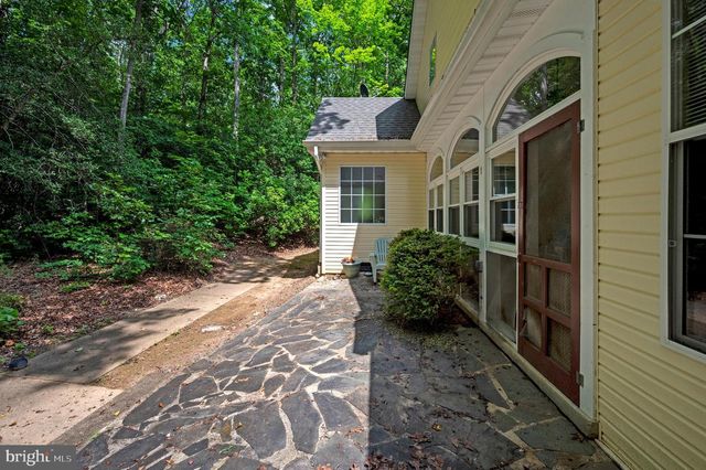 319 RICHLAND RD, Fredericksburg, VA 22406
