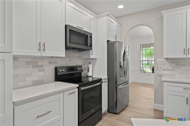 82 Great West Loop, Belton, TX 76513