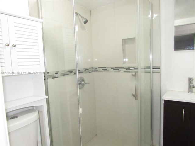 2230 SW 50th Ter 2, Fort Lauderdale, FL 33317