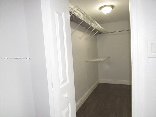 2230 SW 50th Ter 2, Fort Lauderdale, FL 33317