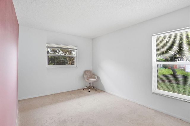 2171 NW 76th Avenue, Margate, FL 33063