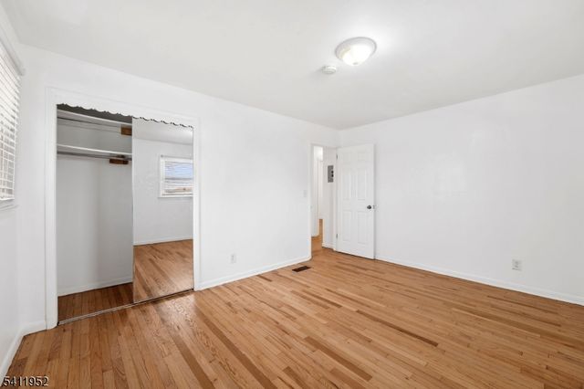 86 Katz Ave, Paterson City, NJ 07502