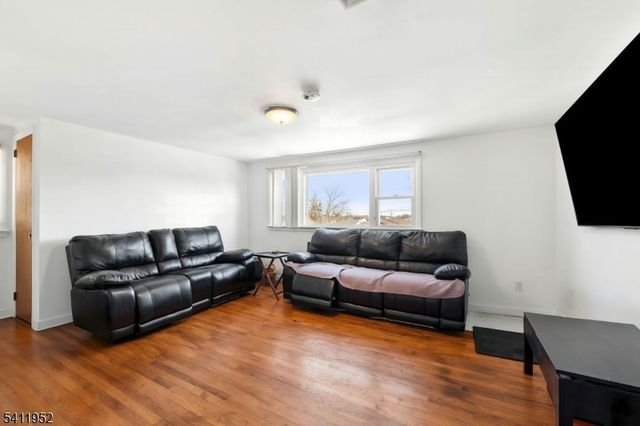 86 Katz Ave, Paterson City, NJ 07502