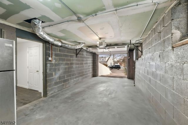 86 Katz Ave, Paterson City, NJ 07502