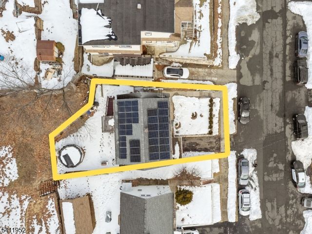 86 Katz Ave, Paterson City, NJ 07502