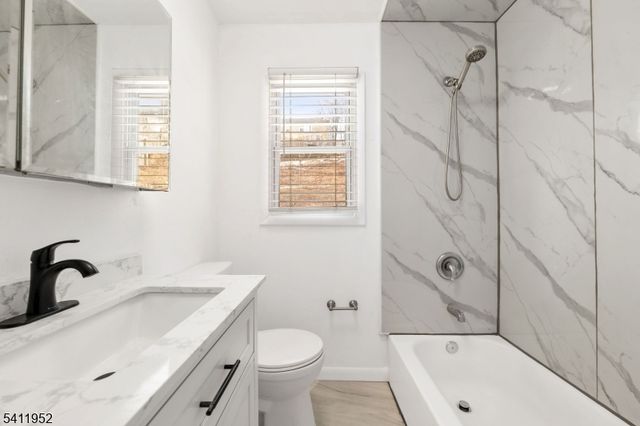 86 Katz Ave, Paterson City, NJ 07502