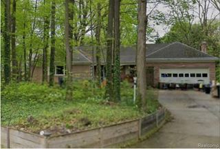5127 Dye Hill Court, Flint Charter Township, MI 48532