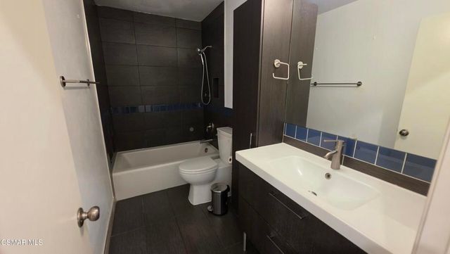 3078 Saddleback Court, Thousand Oaks, CA 91360