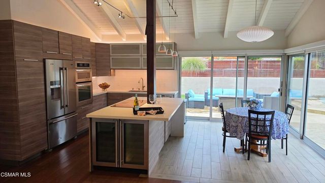 3078 Saddleback Court, Thousand Oaks, CA 91360