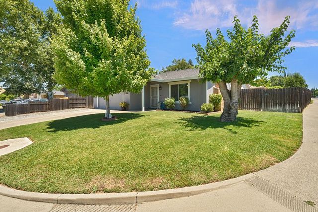 7700 Ziebell Ct, Citrus Heights, CA 95610