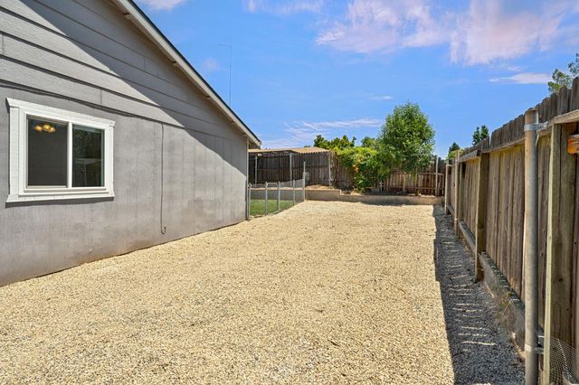 7700 Ziebell Ct, Citrus Heights, CA 95610