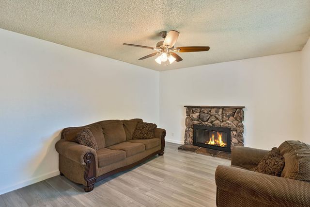 7700 Ziebell Ct, Citrus Heights, CA 95610
