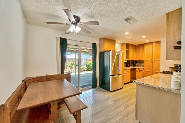 7700 Ziebell Ct, Citrus Heights, CA 95610