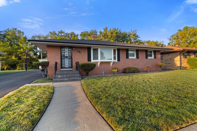 410 W 52nd Place, Merrillville, IN 46410