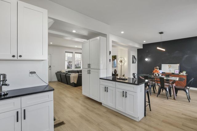 1466 hamlet Street, Columbus, OH 43201