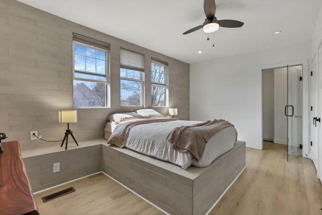 1466 hamlet Street, Columbus, OH 43201