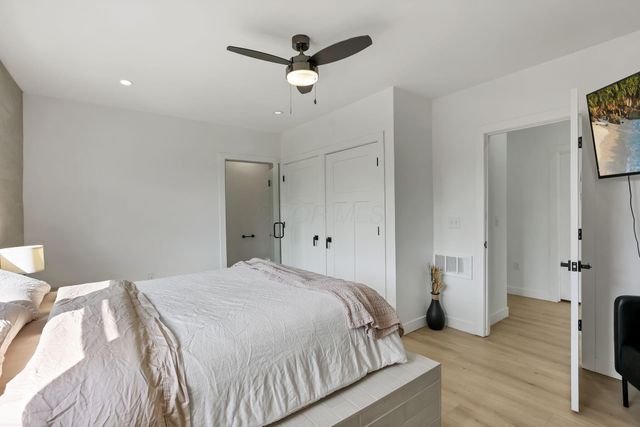 1466 hamlet Street, Columbus, OH 43201