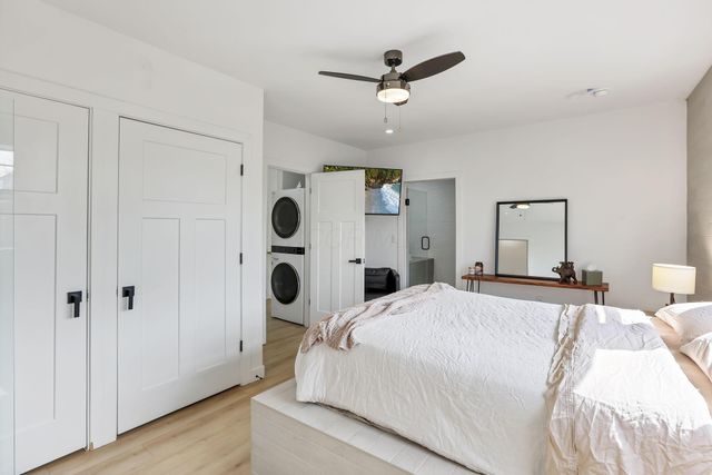 1466 hamlet Street, Columbus, OH 43201