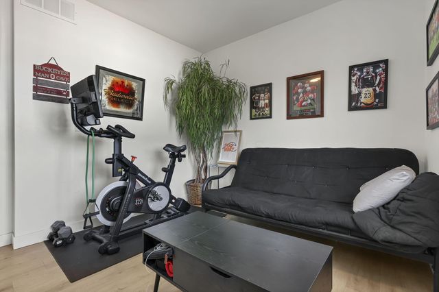 1466 hamlet Street, Columbus, OH 43201