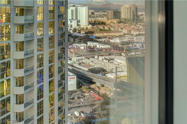 135 East Harmon Avenue 1619, Las Vegas, NV 89109