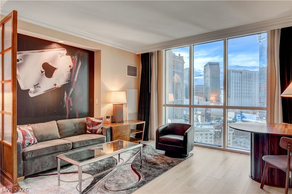 135 East Harmon Avenue 1619, Las Vegas, NV 89109 — photo 2