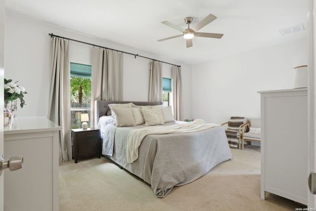 8787 LAUREL CANYON DR, Universal City, TX 78148