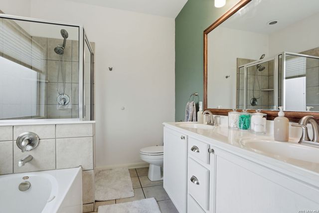 8787 LAUREL CANYON DR, Universal City, TX 78148