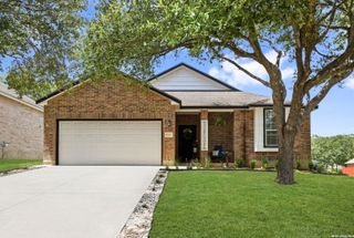 8787 LAUREL CANYON DR, Universal City, TX 78148