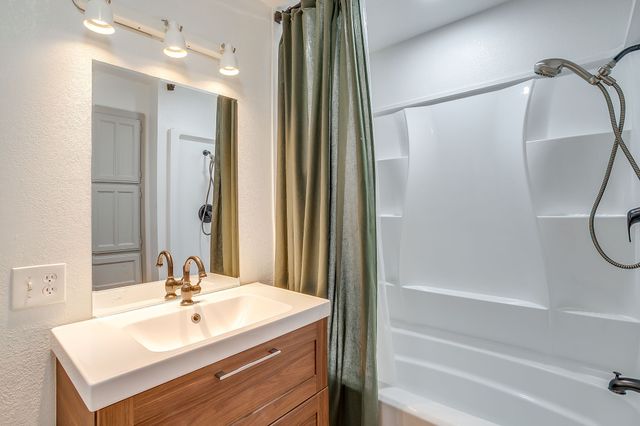 3301 County Road 530b, Burleson, TX 76028