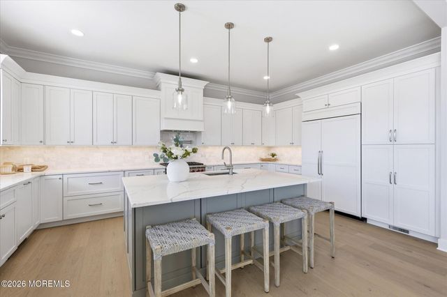 4 W Dune Lane, Long Beach Twp, NJ 08008
