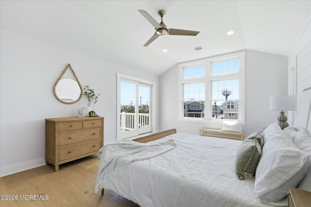 4 W Dune Lane, Long Beach Twp, NJ 08008