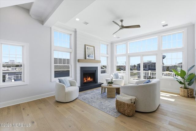 4 W Dune Lane, Long Beach Twp, NJ 08008