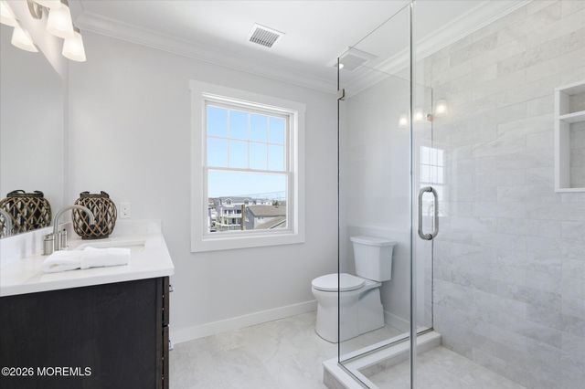 4 W Dune Lane, Long Beach Twp, NJ 08008