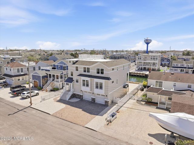 4 W Dune Lane, Long Beach Twp, NJ 08008