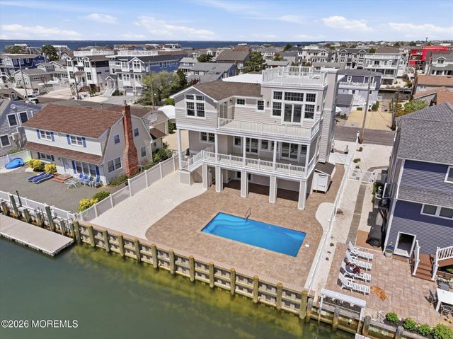 4 W Dune Lane, Long Beach Twp, NJ 08008