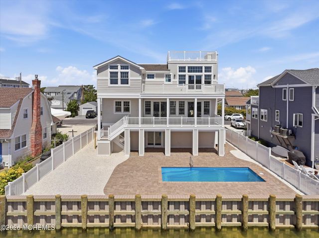 4 W Dune Lane, Long Beach Twp, NJ 08008