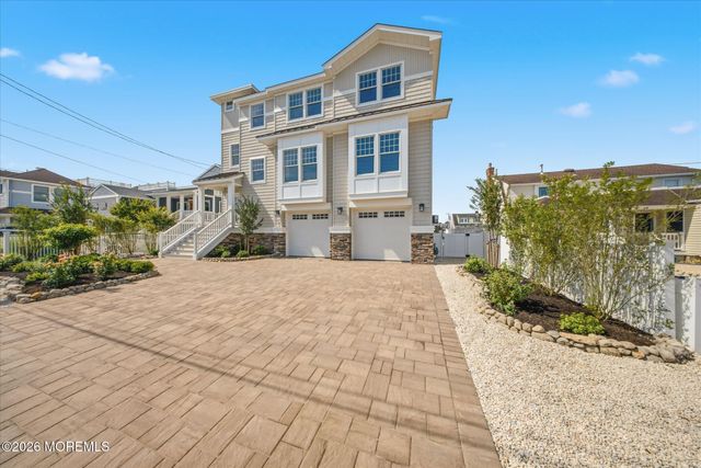 4 W Dune Lane, Long Beach Twp, NJ 08008